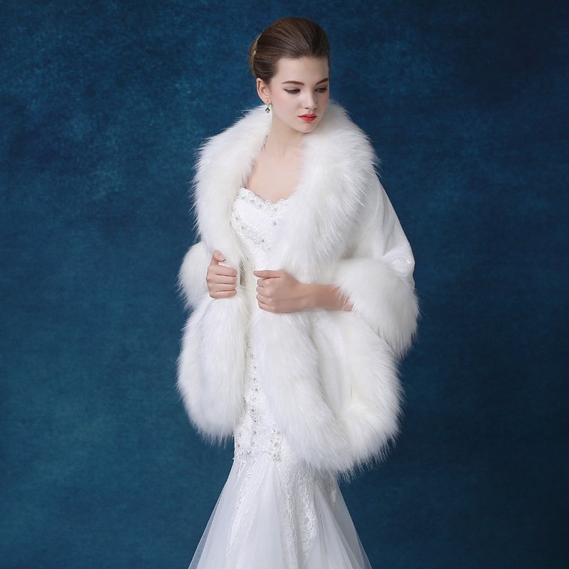 Wedding Dress Fashionable Warm Shawl — photo 2
