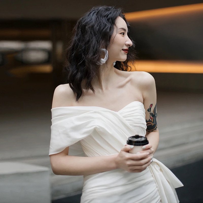 Light Wedding Gown Short Women — photo 3