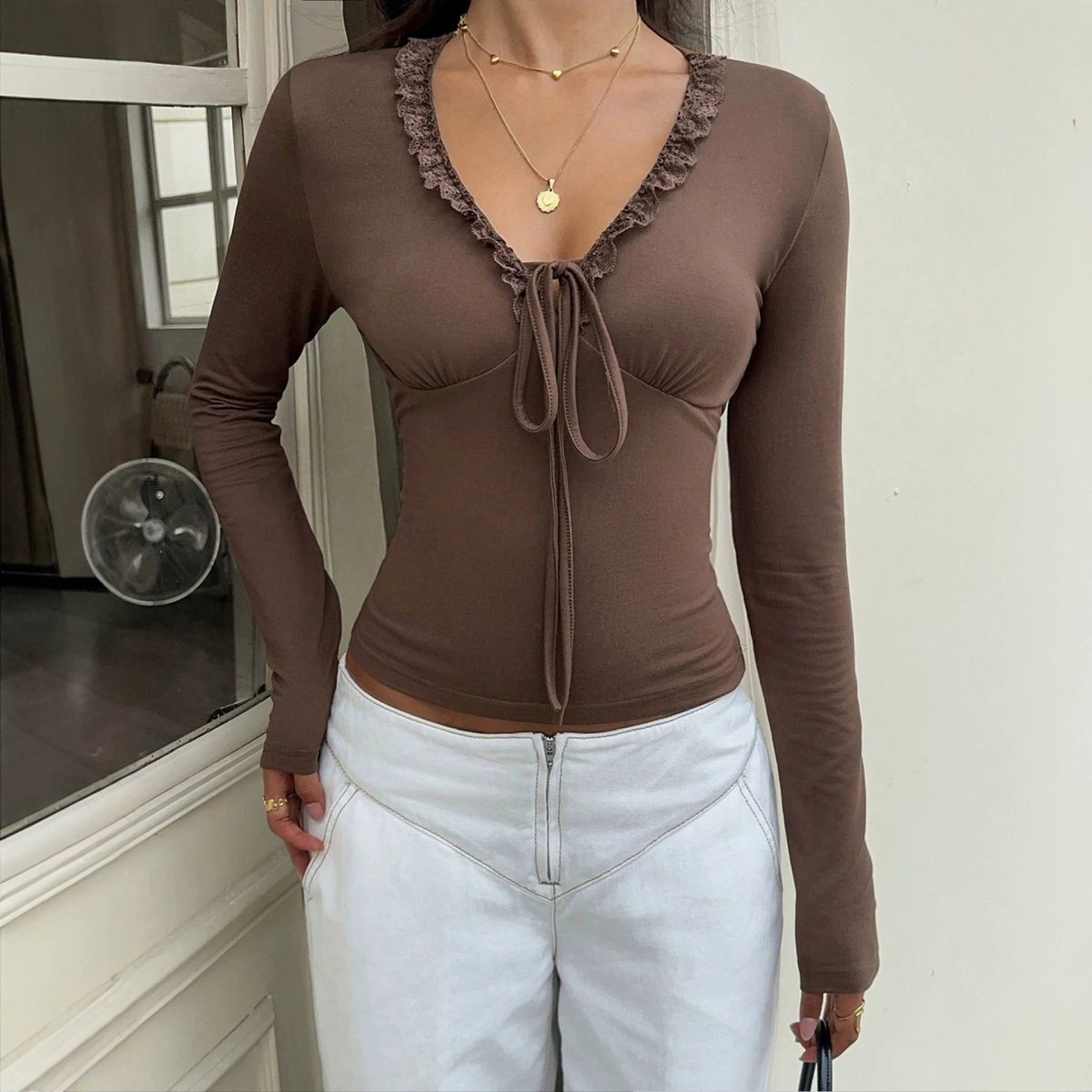 Women's Retro Lace V-Neck Long-Sleeve Top