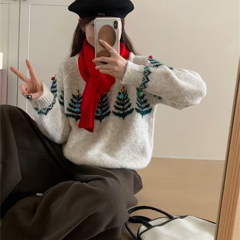 Ladies New Year Atmosphere Pullover Sweater — photo 3
