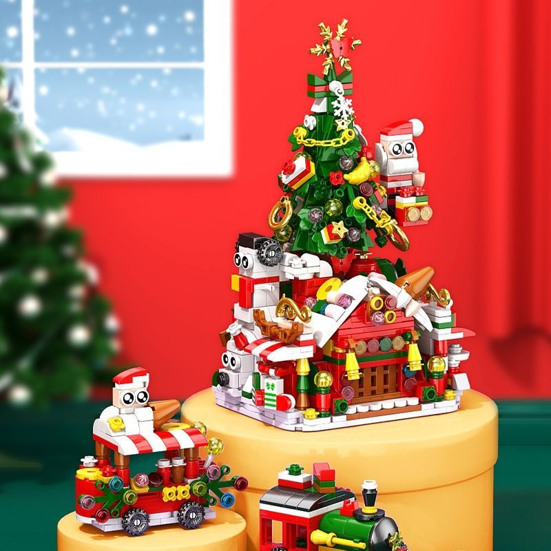 Christmas-themed Santa Claus And Snowman Model — photo 4
